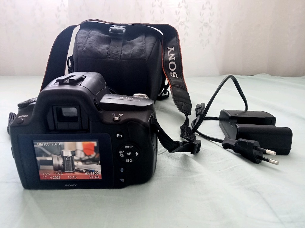 Sony A290 Fotoğraf Makinesi + Minolta Lens - 4