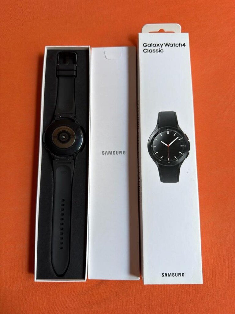 Samsung Galaxy Watch 4 Classic 46mm Siyah - Sorunsuz - Kutulu - 2