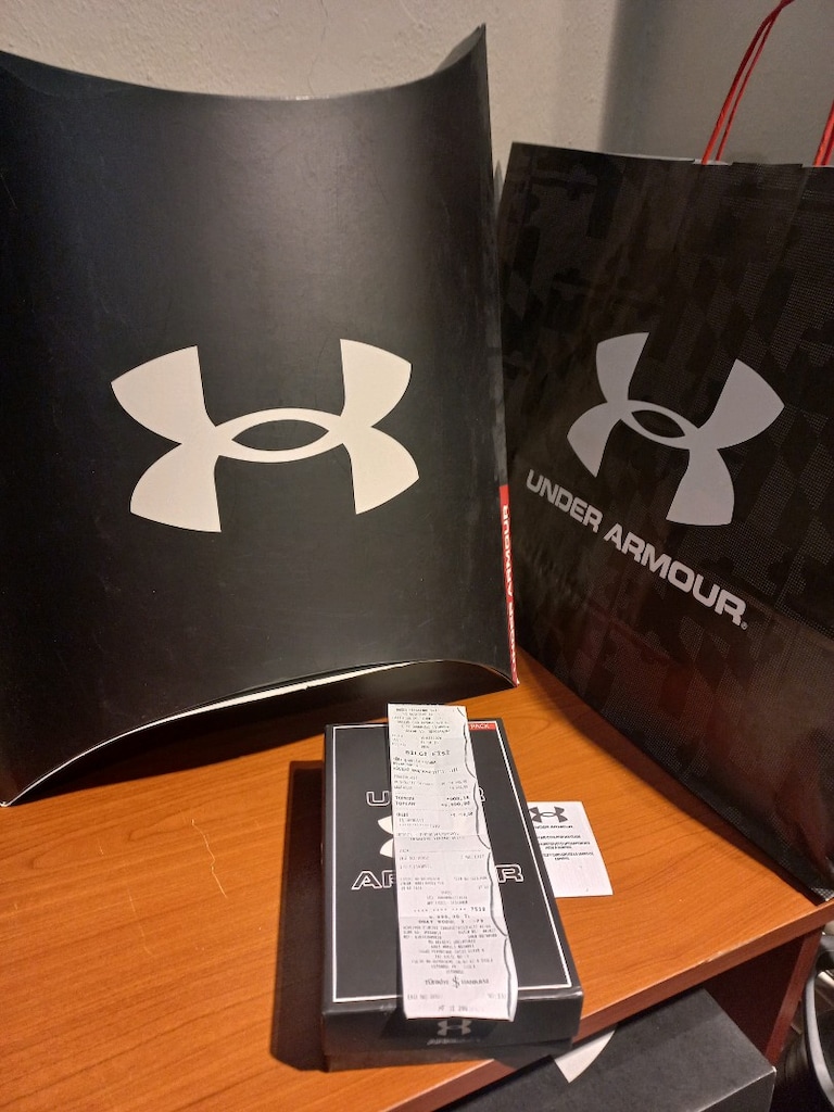 Under Armour velociti distance - 7