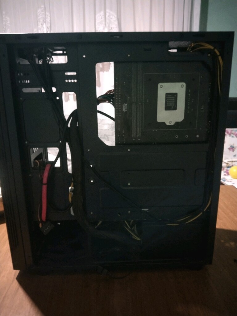 i3 10100 islemci 16 ram 256 m2 500disk rx470 ekran karti - 5