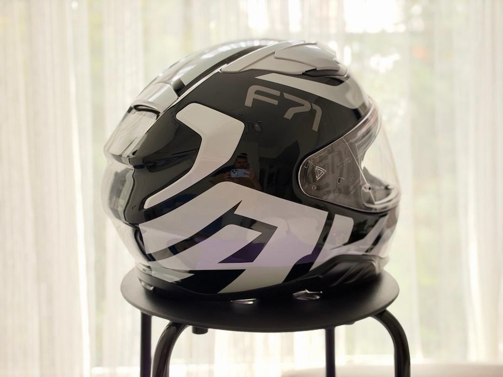 HJC F71 KASK SIFIR KONDİSYONDA 5 KERE KULLANILDI - 10
