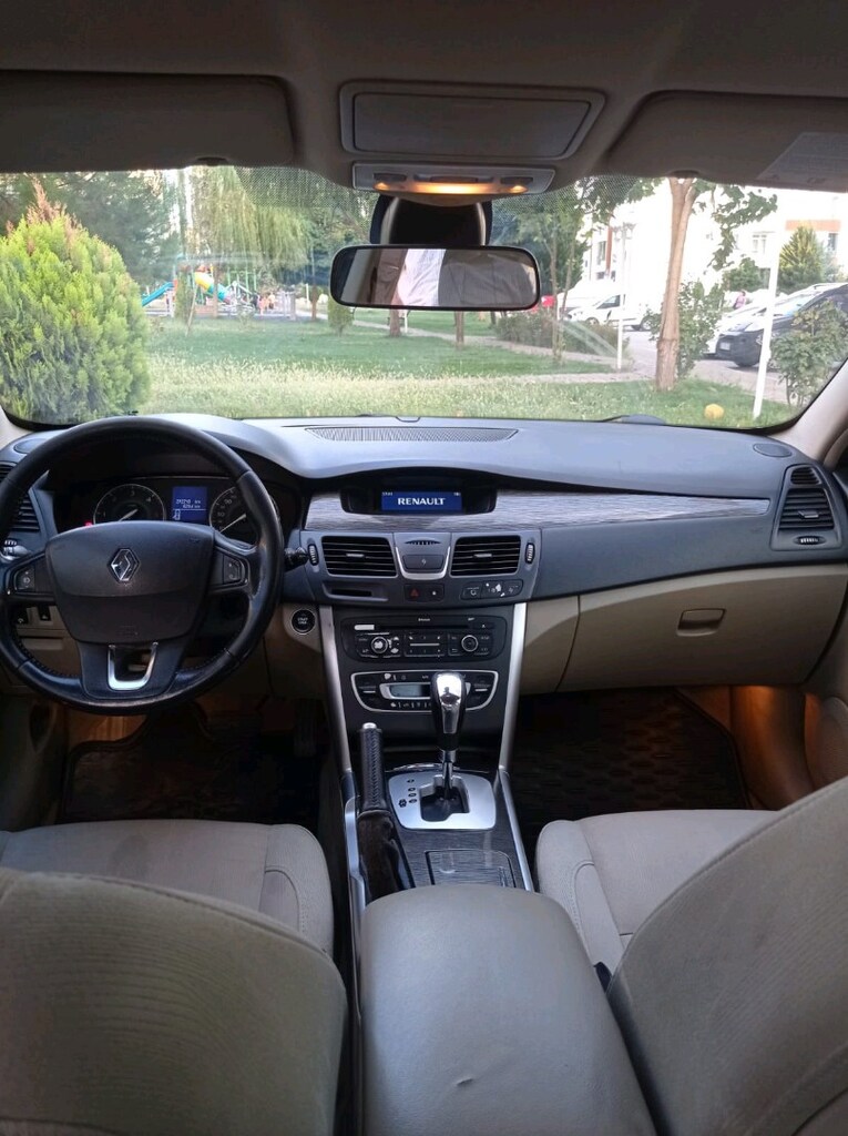 RENAULT LATİTUDE - 4