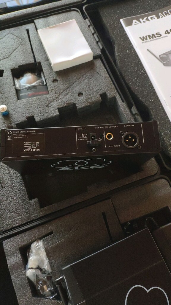 akg - 2
