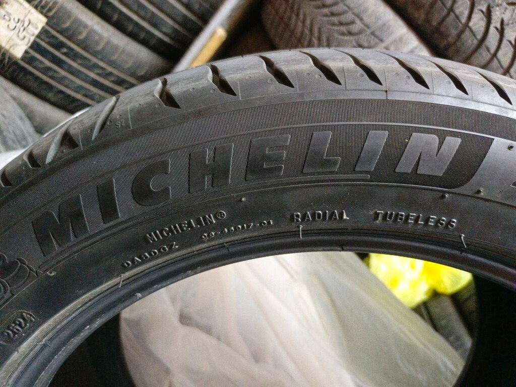 245*45*17 Michelin takım güzel lastik 2024 yazlık - 2