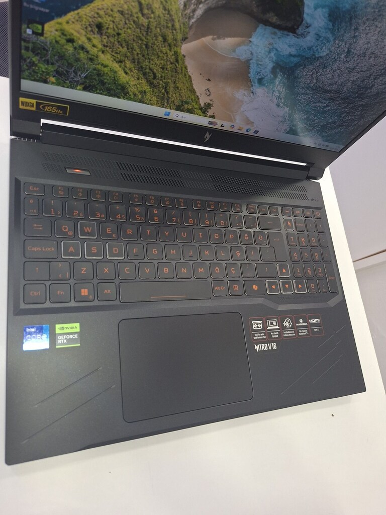 ACER NITRO V 16 I7 14650HX 16GB DDR5 RAM 512GB M2 NVME SSD RTX 4060 - 3