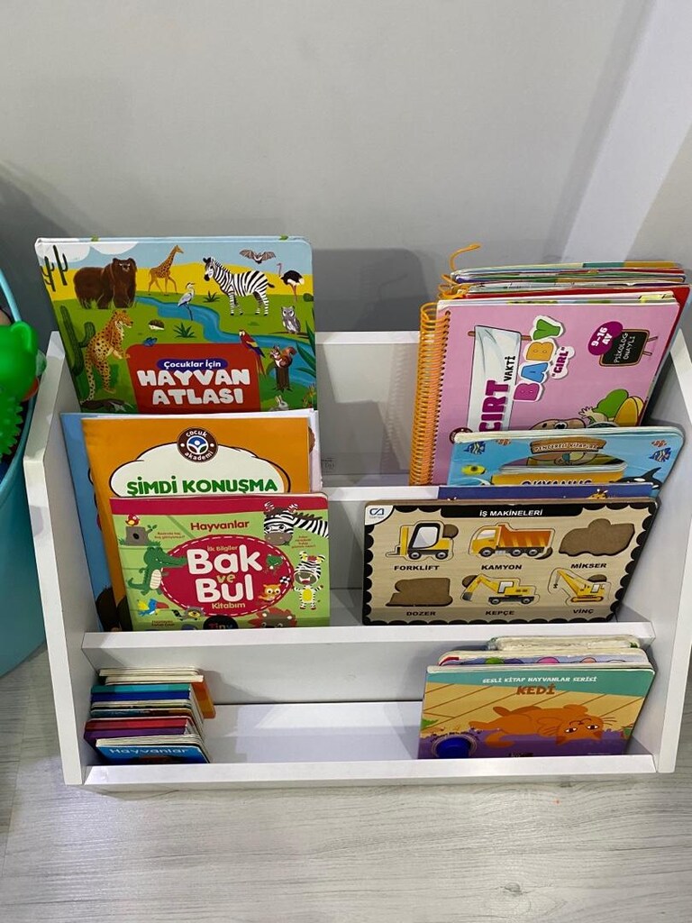 Montessori Kitaplık - 2