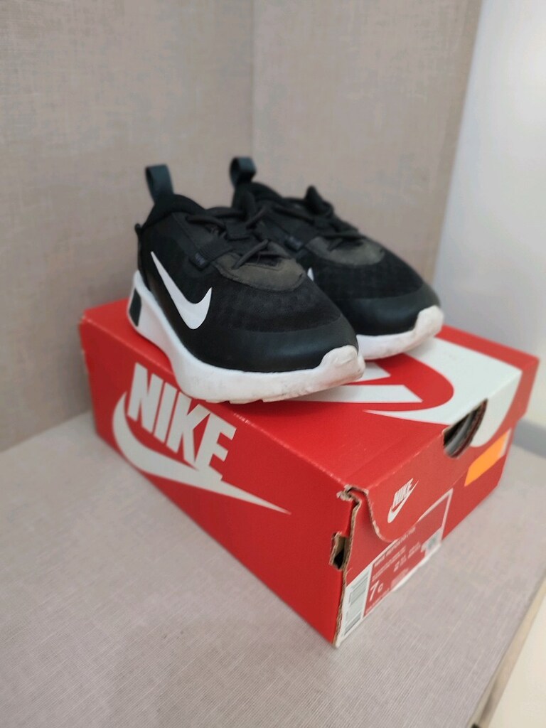 nike çocuk ayakkabı 23.5 numara - 8