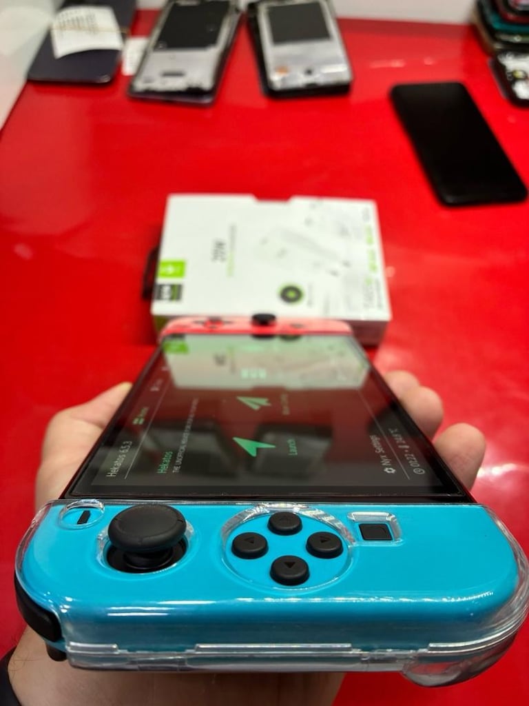 UYGUNA ÇİPLİ 128GB NİNTENDO SWİTCH OLED - 2