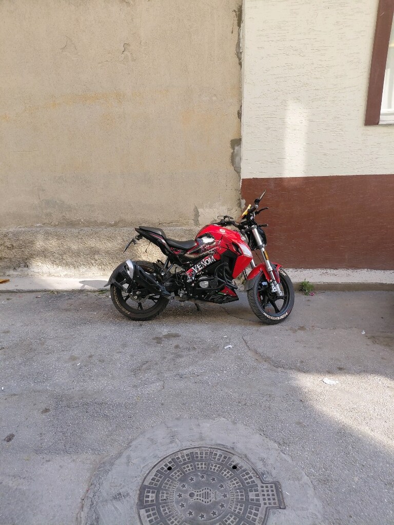 Benelli 125S 8500km 2024 model ekstralı - 3