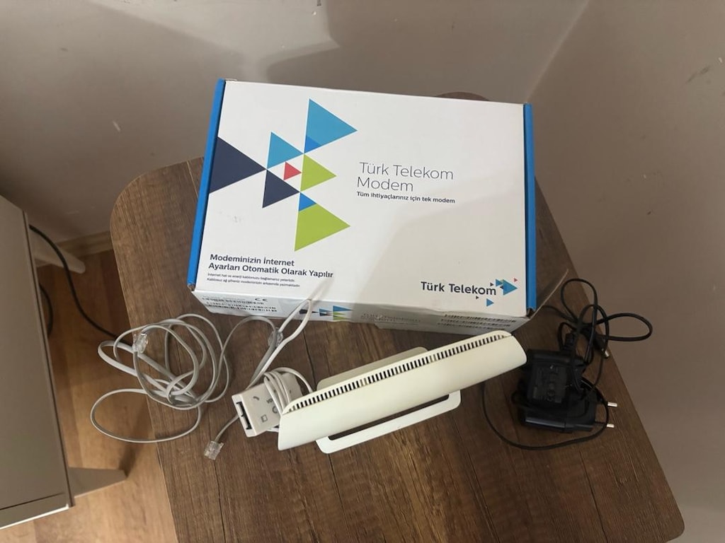 Türk Telekom Modem Zyxel Modem Kutulu Full + Full - 3