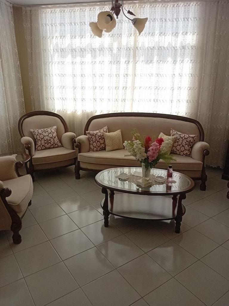 Masif Gürgen Vintage Salon Takımı 3+1+1+1+1 + TV Ünitesi | Çok Temiz - 6