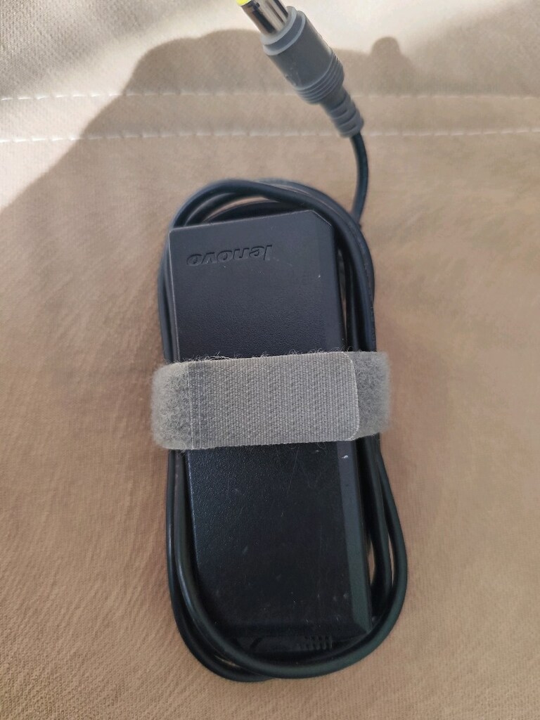 LENOVO LAPTOP ADAPTÖR (20V=3.25A) SORUNSUZ ÇALIŞIYOR - 2
