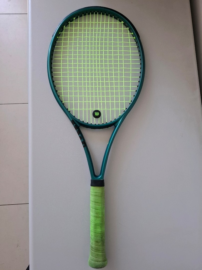 Wilson Blade 100L V9 285 Gr.