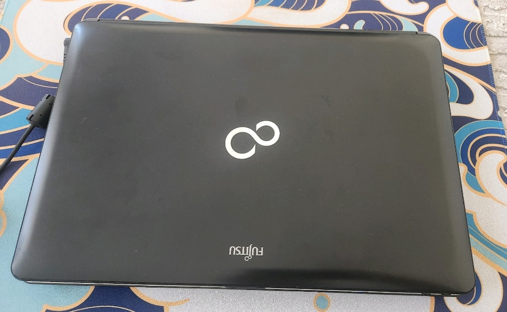 İ5 İŞ SERİSİ FUJİTSU LAPTOP - 4