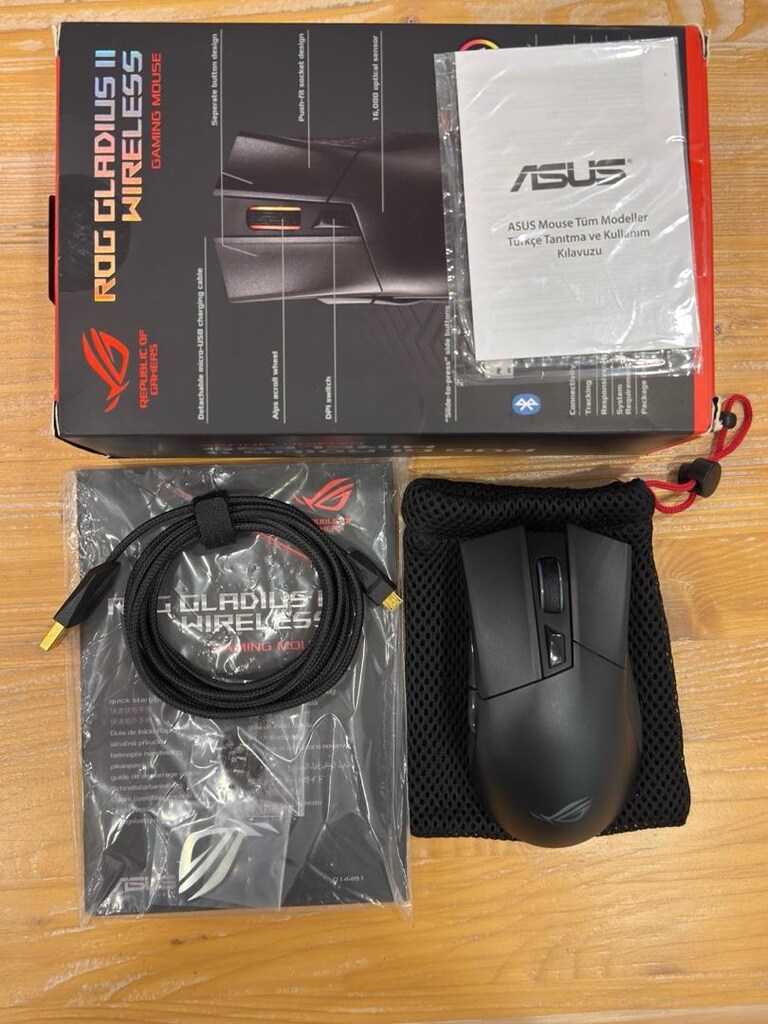 ASUS ROG GLAIUS MAUSE - 2