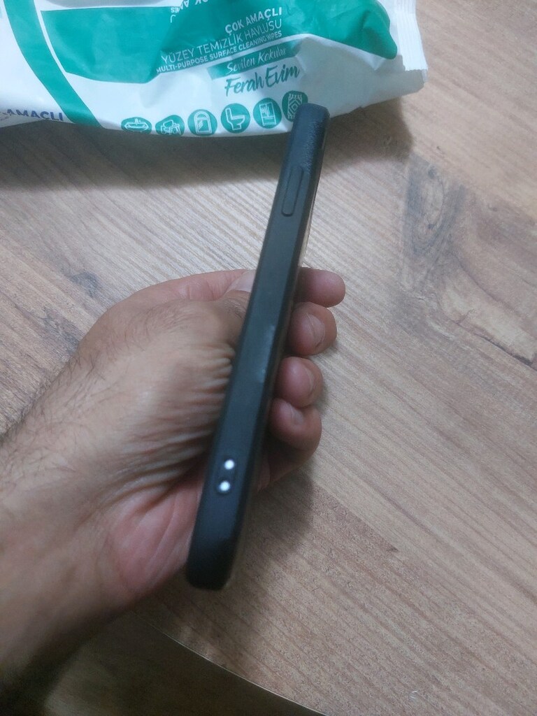 iphone 11 lila renk kutusu vardır.128 gb - 15