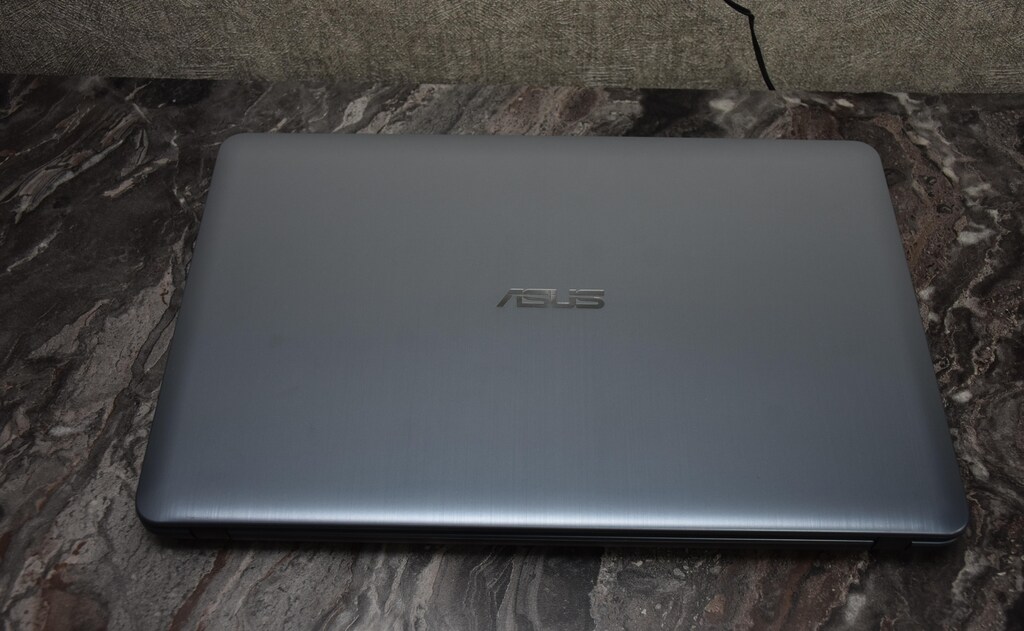 ASUS İ5 YENİ NESİL SIFIR AYARINDA 8 GB RAM 256 SSD ATİ EKRAN KARTLI - 6