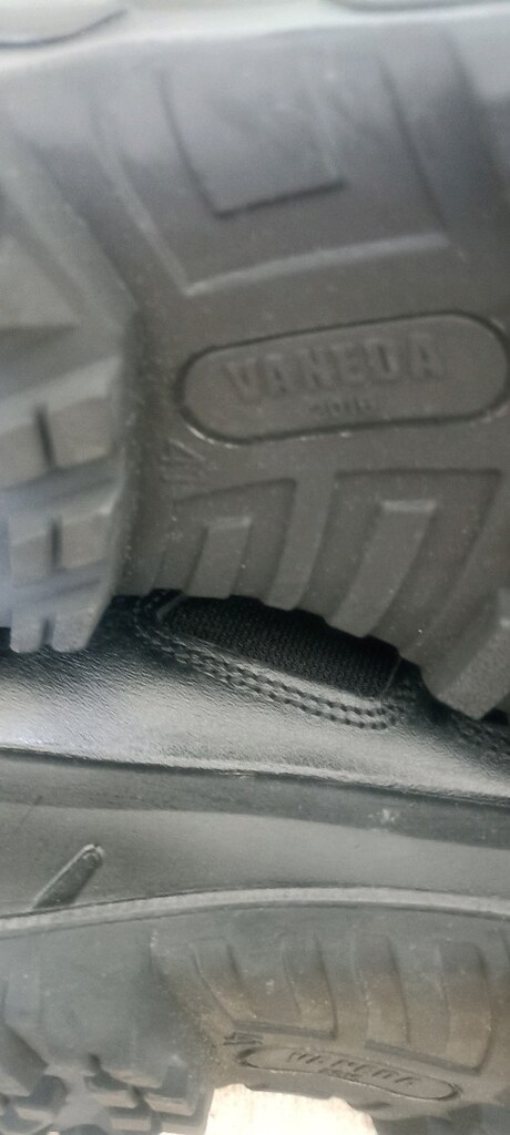 vaneda 41 numara bot siyah - 4
