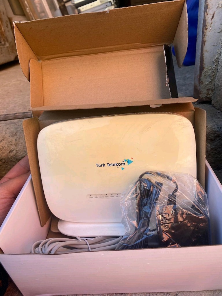 kutusuda kullanılmamış modem - 2