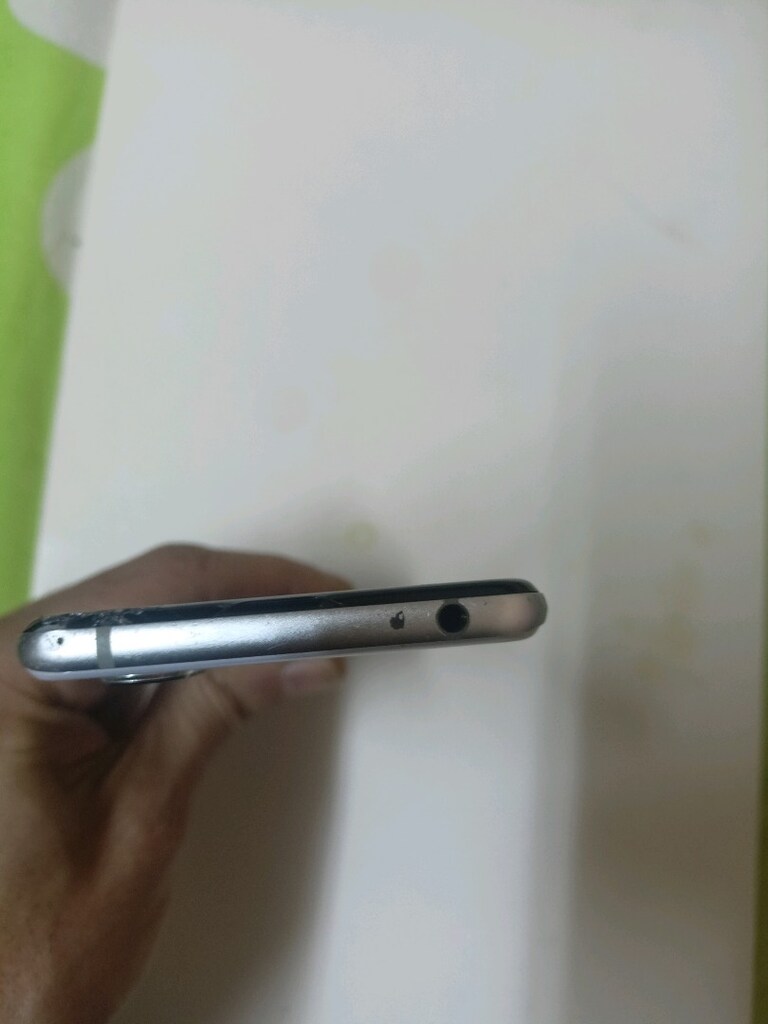 sharp aquos r2 64..4ramlı ekran sorunlu - 5