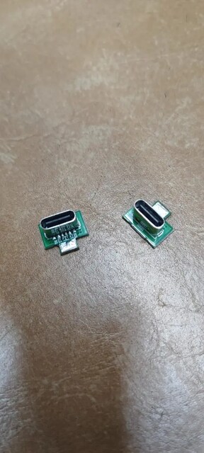 USB 3.1 tip C erkek dikey yama kurulu 16pin