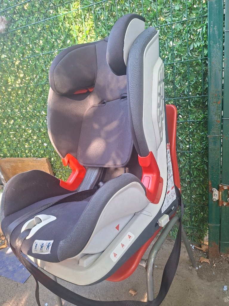 Chicco Bebek Oto Koltuğu