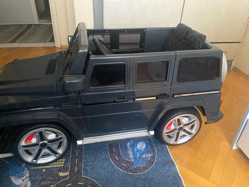 Mercedes G65 akülü araba - 3