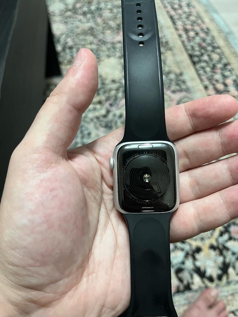 ACİL SATILIK APPLE WATCH SE 44 mm 1.nesil hatasız akıllı saat,PİL %100 - 10