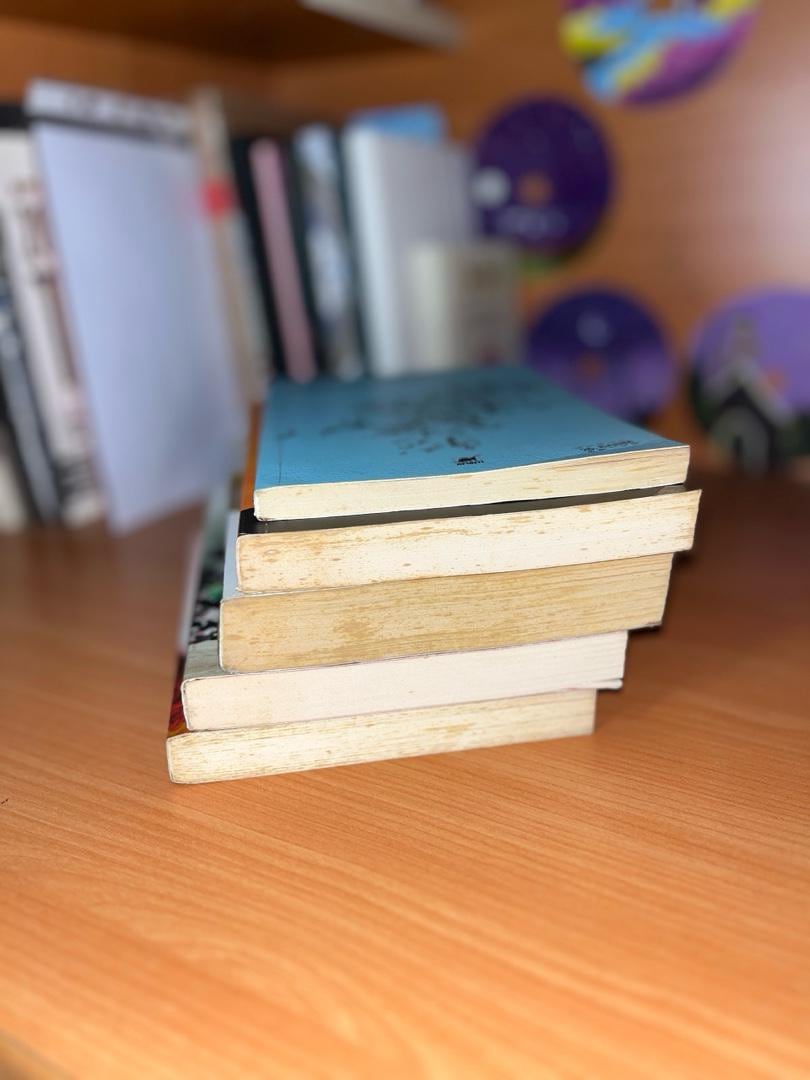 5 Kitap / Edebiyat / Tarih / Roman - 5