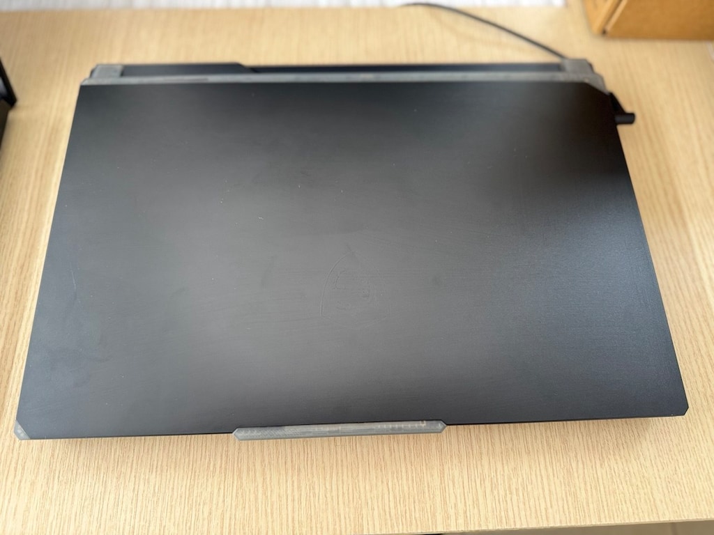 MSİ İ5 13420H İŞLEMCİ | RTX4060 8GB E.KART | 16GB RAM | 512GB SSD - 6