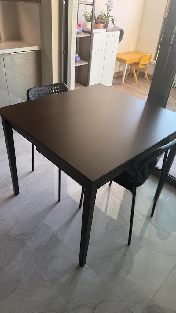 IKEA kahverengi ahşap masası - 14