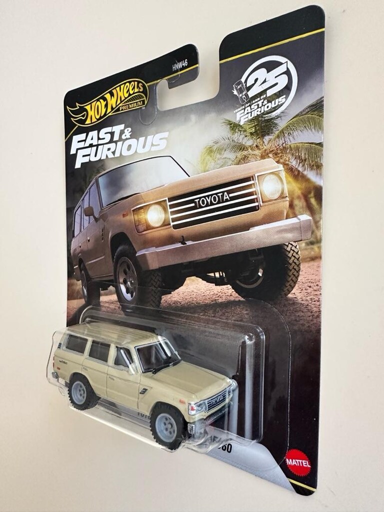 Hot wheels Premium Toyota Land Cruiser FJ60 - 2