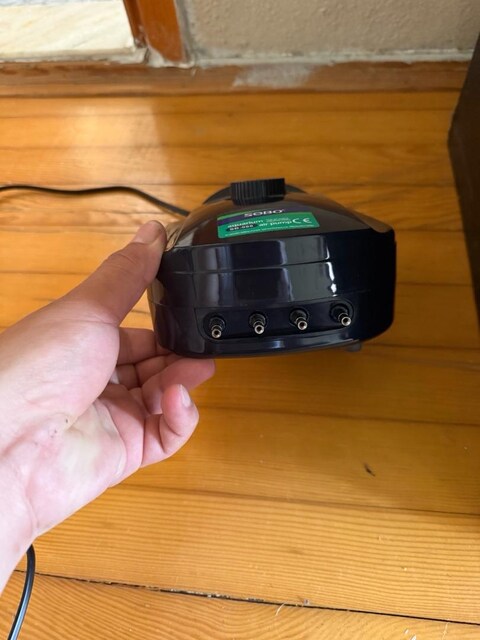 Sobo SB-988 12 W 4 Çıkışlı Akvaryum Hava Motoru