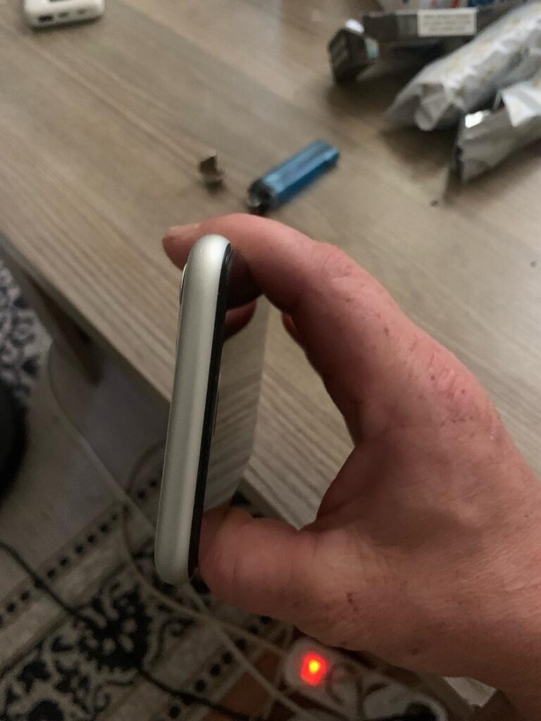 TR İPHONE 11 değişensiz 128 gb - 6