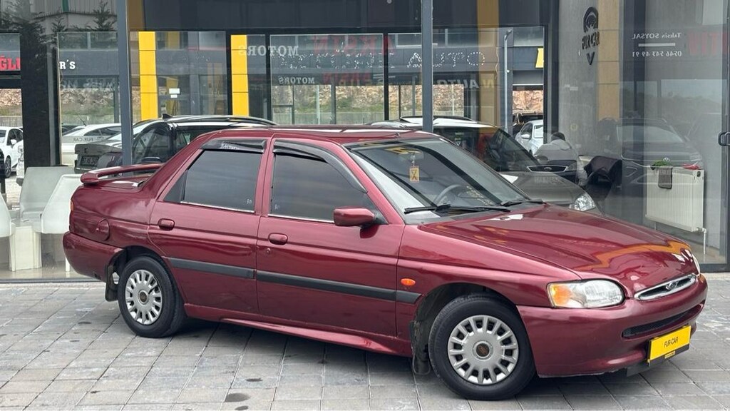 FORT ESCORT CLX 1.6 MOTOR AİLE ARACI TEMİZ MASRAFSIZ. - 8