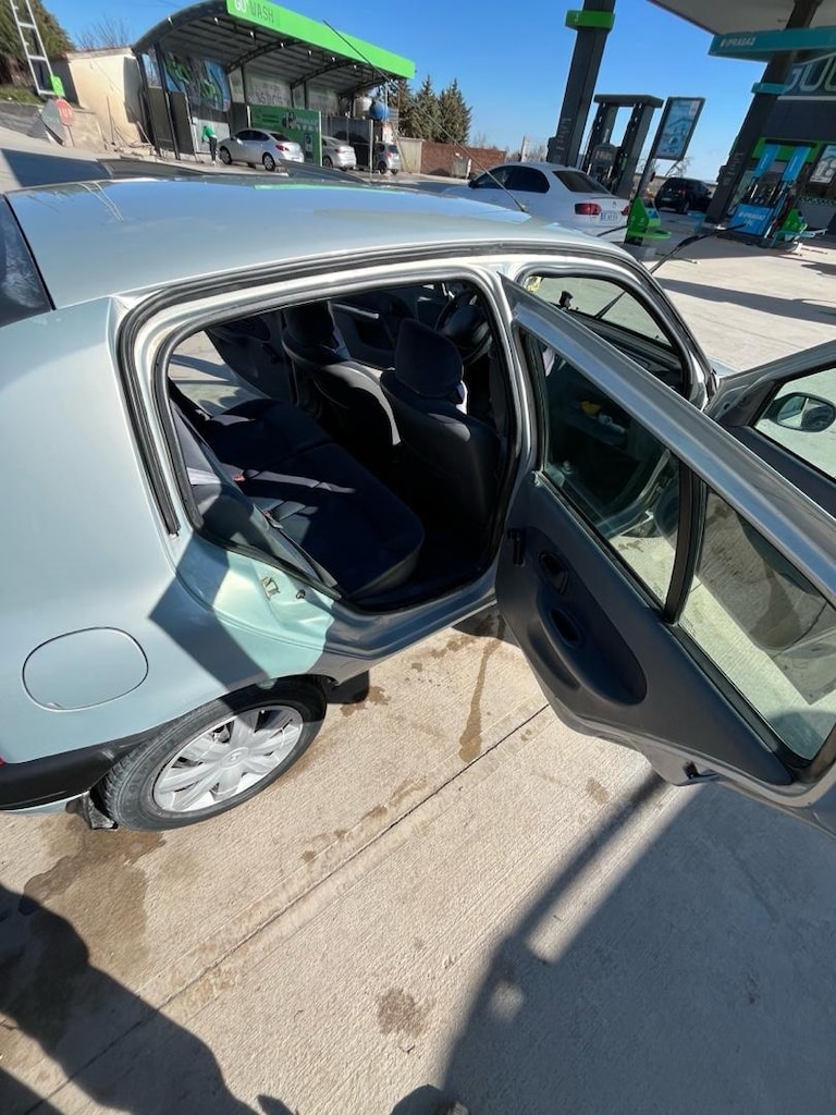Temiz değişensiz düşük km clio - 7