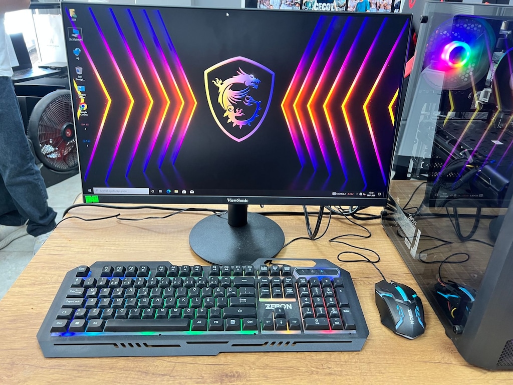 MASAÜSTÜ BİLGİSAYAR RYZEN 5 5600G RX5700XT 16 GB 512 GB MONİTÖR - 5