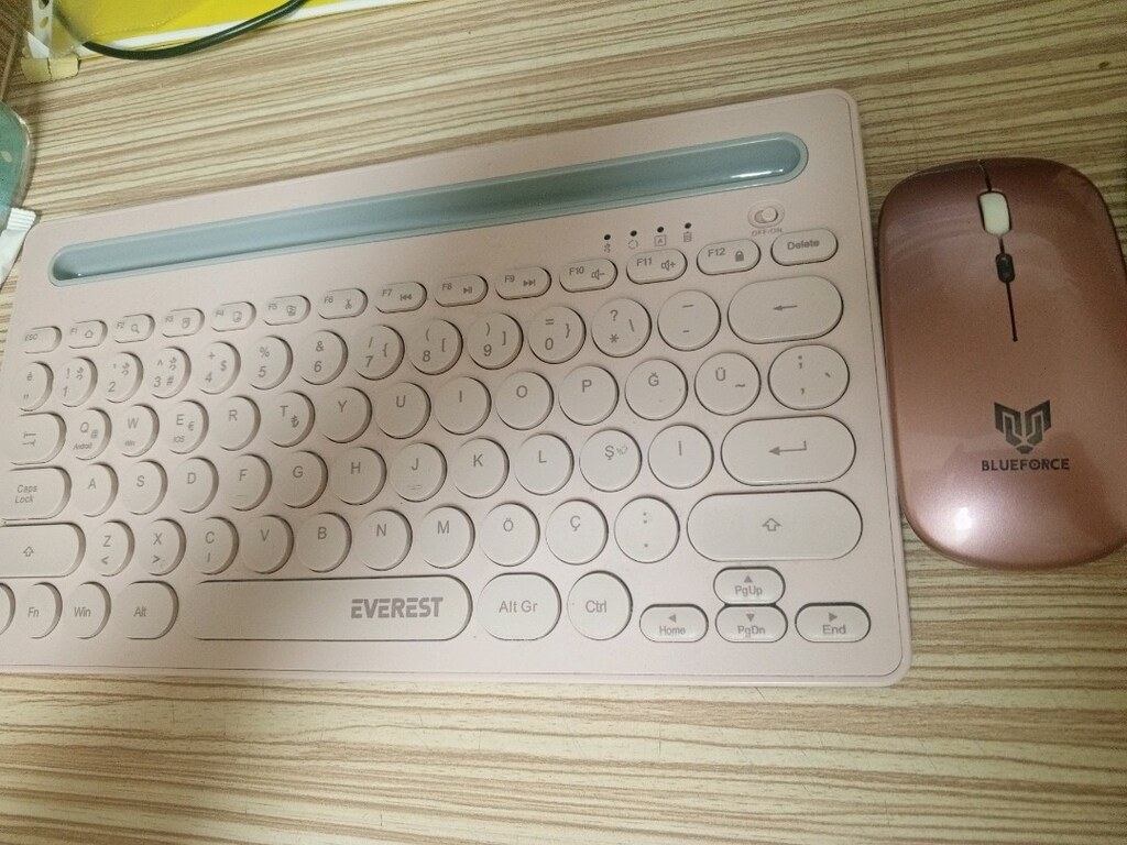 Everest KB Bt-84 Orjinal Kablosuz Klavye ve Mause - 3