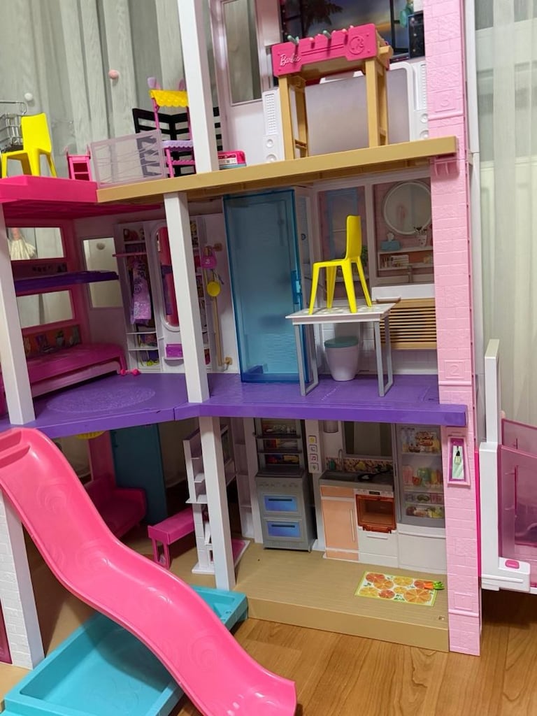 Barbie Dream House