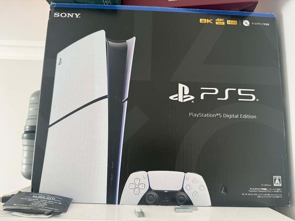PLAYSTATION 5 SLIM 1 TB - 2