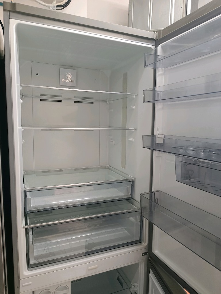 Arçelik Gri Piyano Serisi 520 Litre Nofrost Alttan Dondurucu buzdolabı - 2