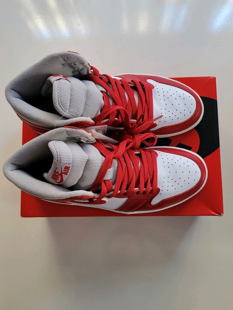 Nike Air Jordan 1 High "Chenille" - 4