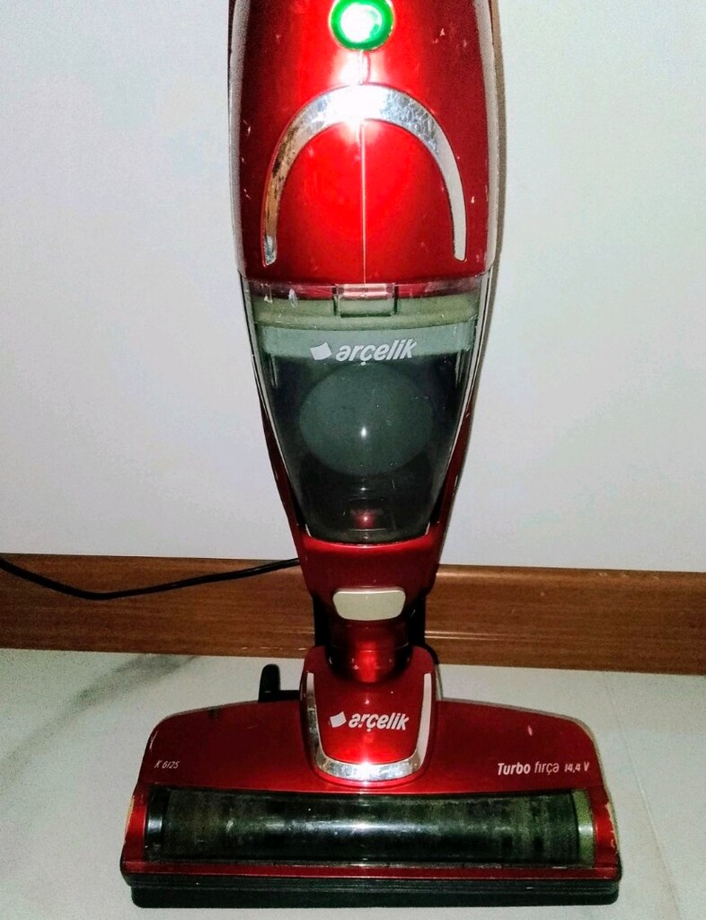 Arçelik K6125, Şarjlı Ayrılabilir, Katlanabilir Pratik Süpürge - 8