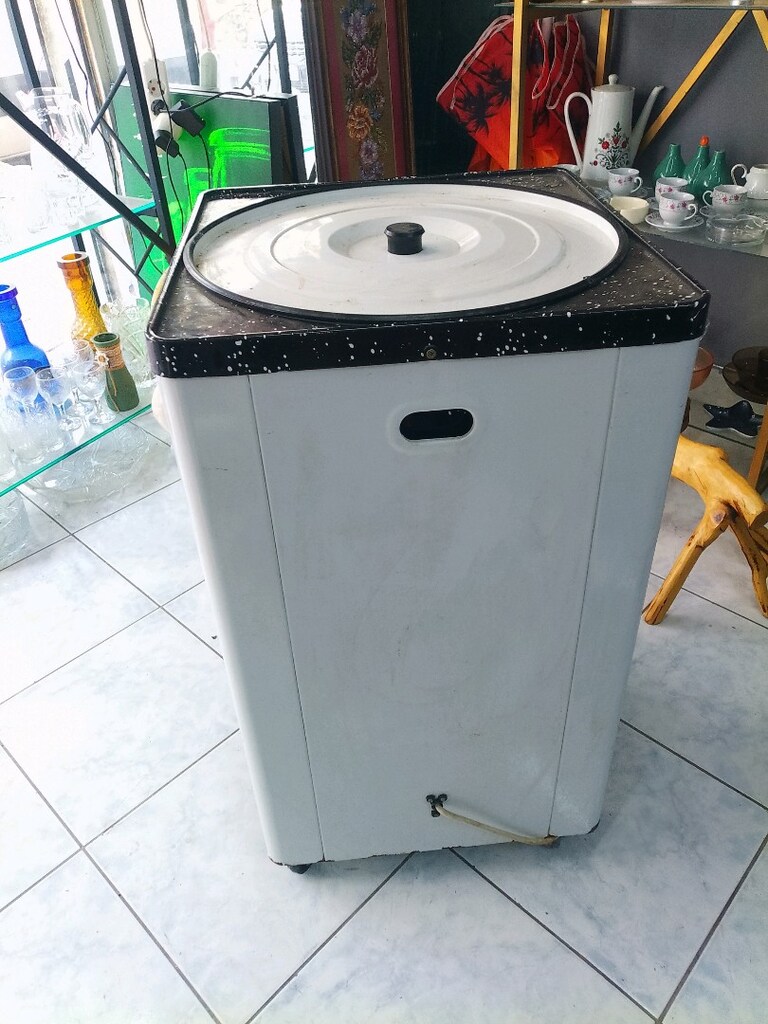 çevirmeli eski model çamaşır makinesi - 2
