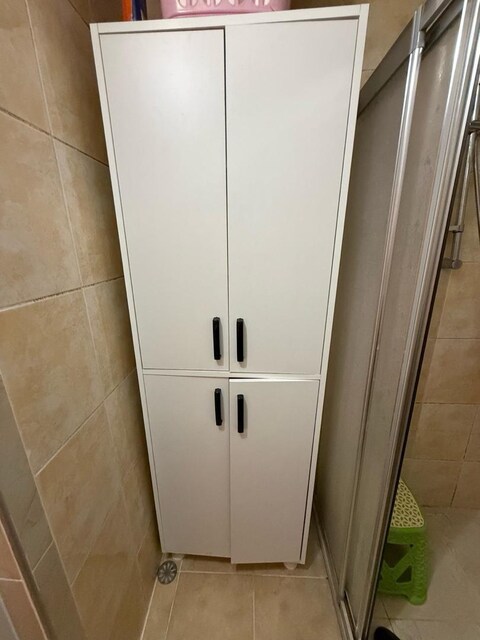 Banyo Dolabı