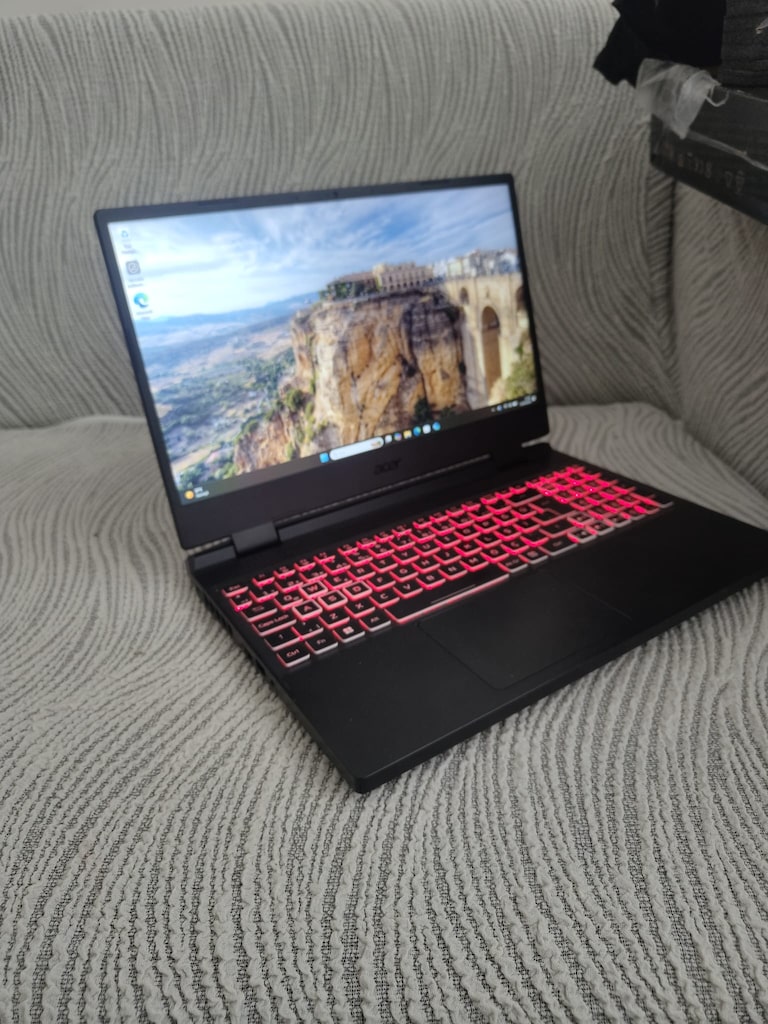 ACER NİTRO 5 - GAMING OYUNCU LAPTOP - İ5 12.NESİL - RTX 4050 140WATT - 3