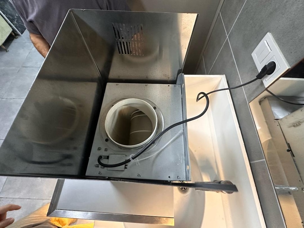 Beko Dokunmatik Cam Panelli Inox Davlumbaz - 4