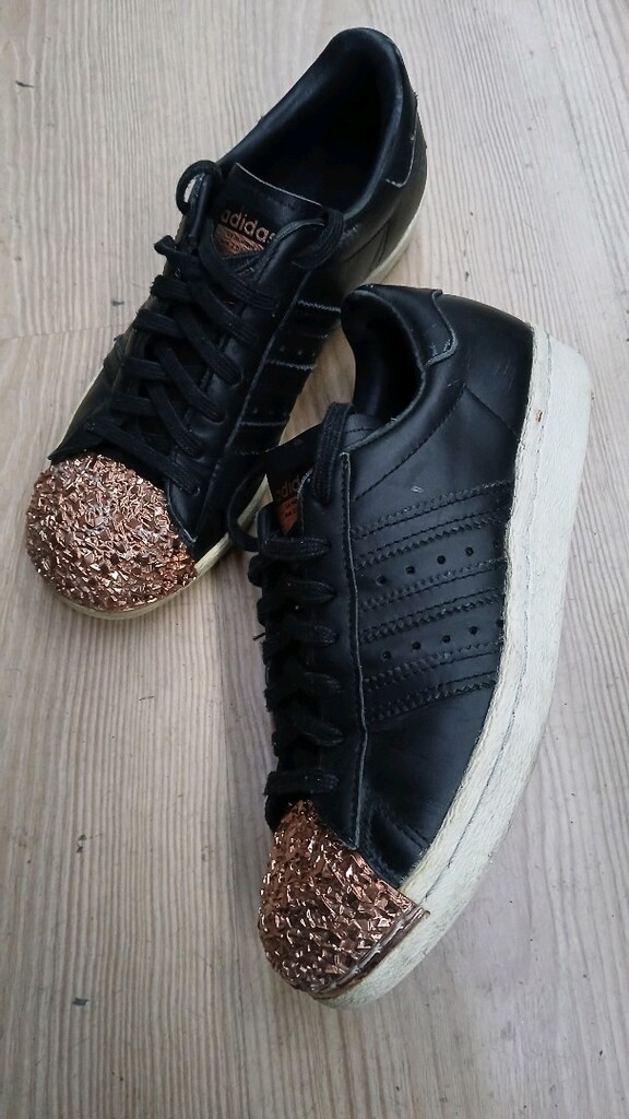 37 numara orijinal Adidas spor ayakkabı - 2