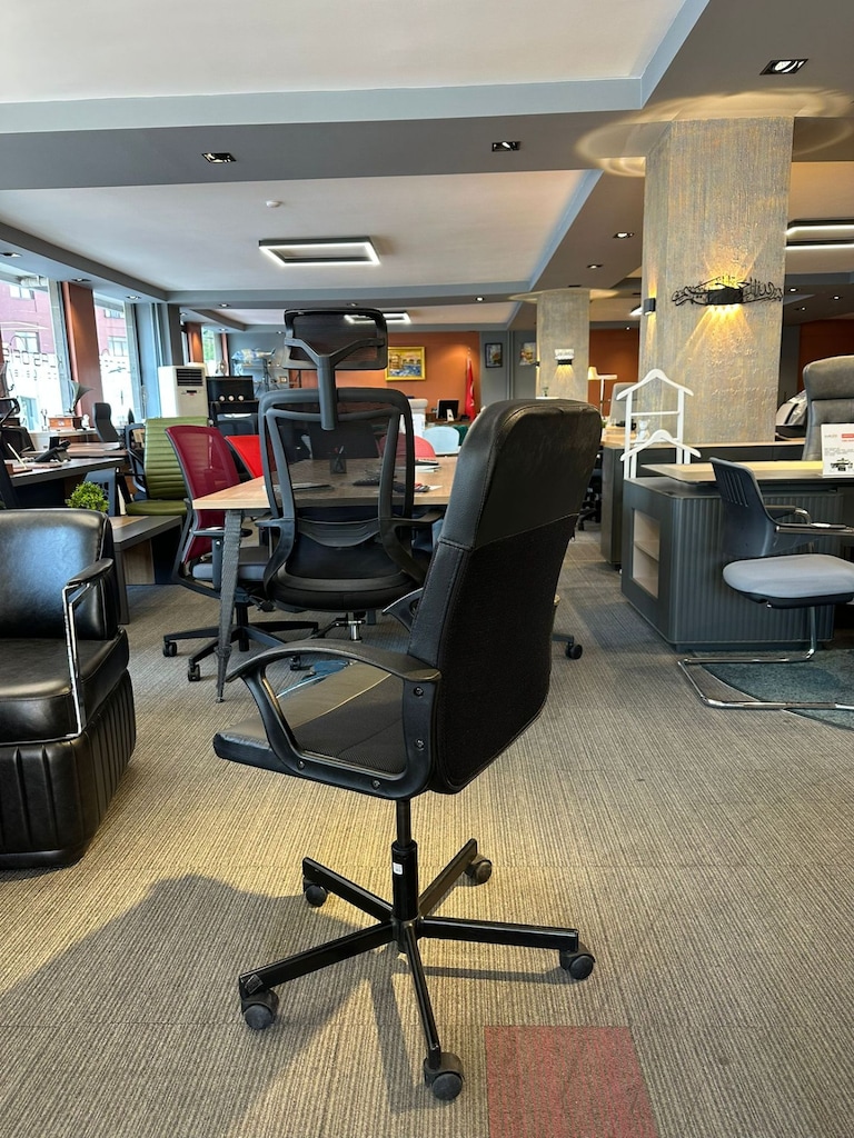 KLAS OFİS ÜSKÜDAR IKEA RENBERGET ÇALIŞMA KOLTUĞU YENİLENMİŞ ÜRÜN - 4