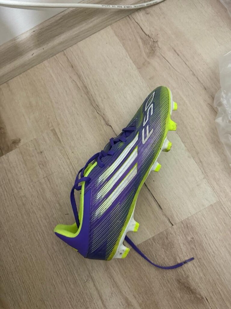 adidas krampon 43,5 - 3